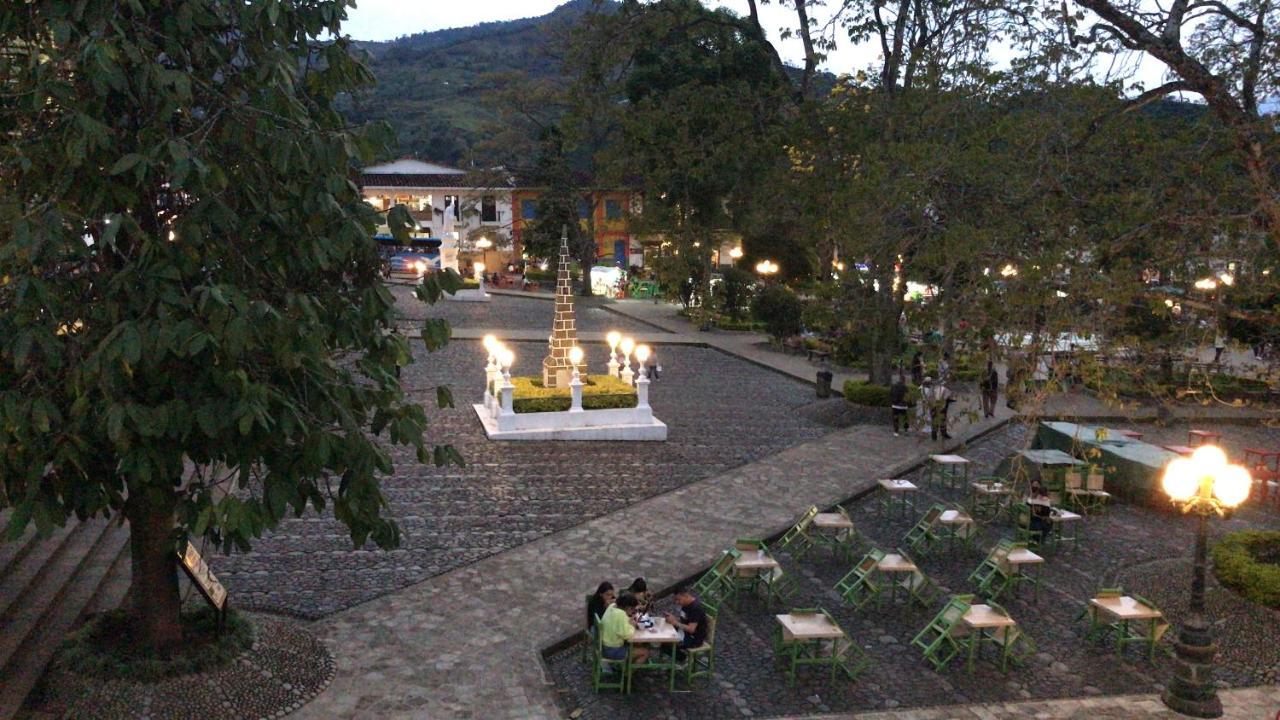 Confortable Habitacion En Apartamento Amoblado Jardín Dış mekan fotoğraf